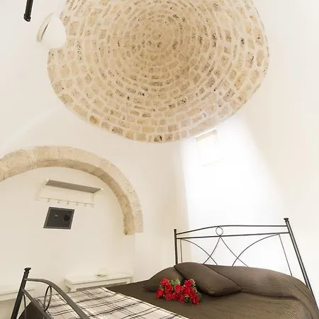 Trulli Pietra Preziosa לינה וארוחת בוקר *