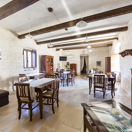 Trulli Pietra Preziosa לינה וארוחת בוקר *