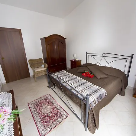 Trulli Pietra Preziosa Bed & Breakfast