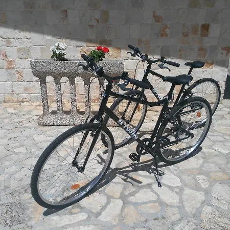 Bed & Breakfast Trulli Pietra Preziosa *